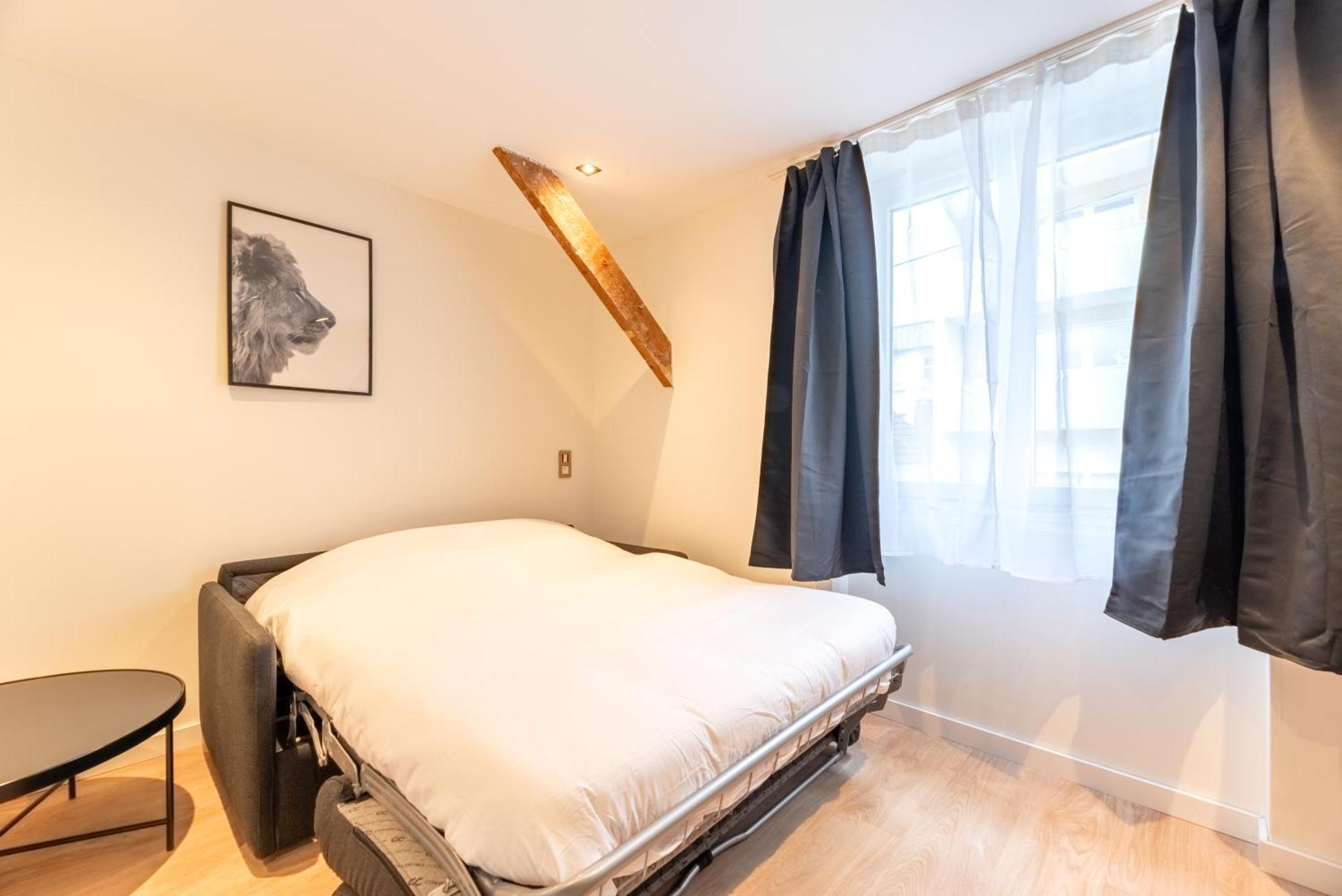 Studios Le Medicis Rouen Bagian luar foto