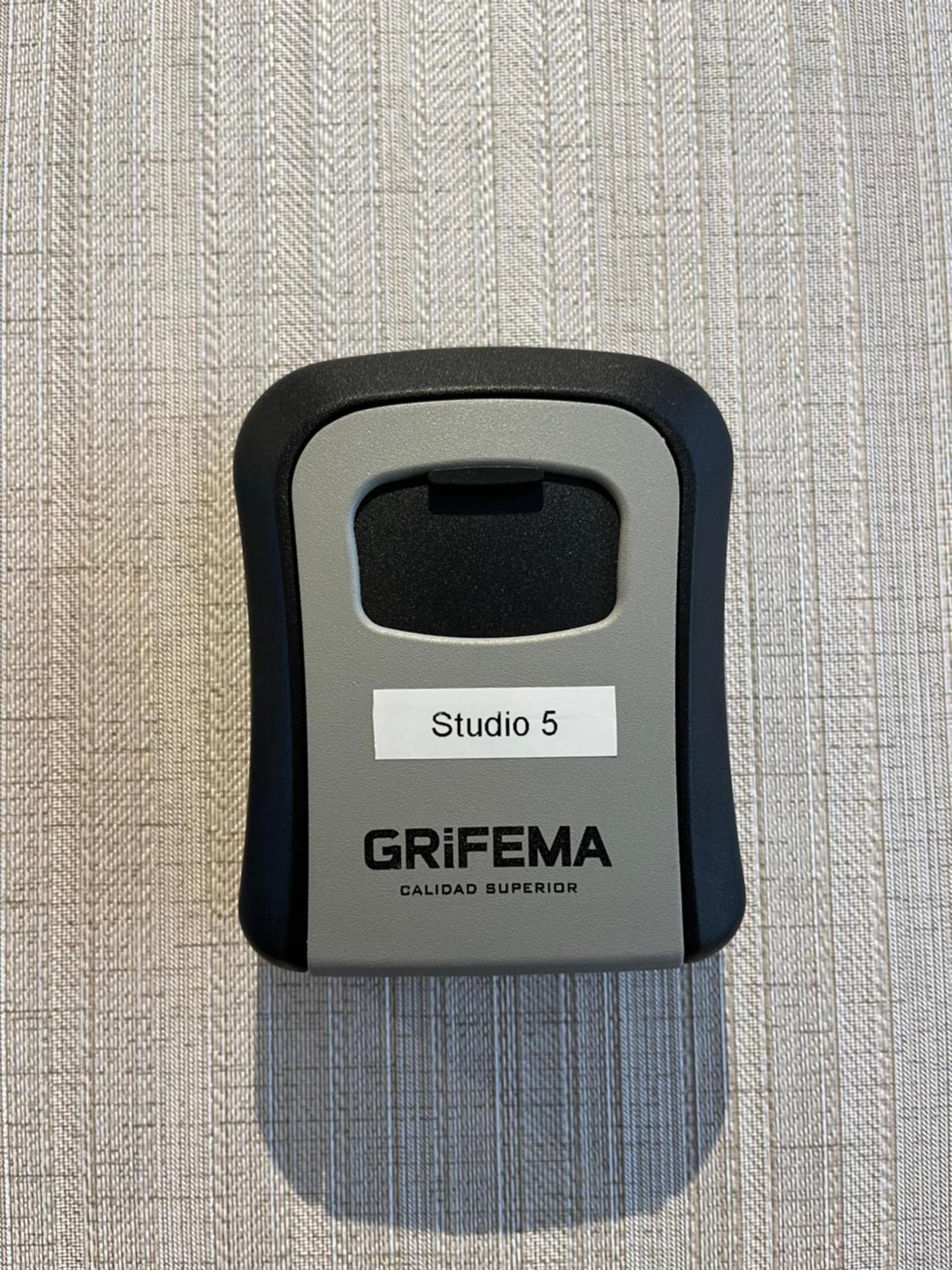 Studios Le Medicis Rouen Bagian luar foto